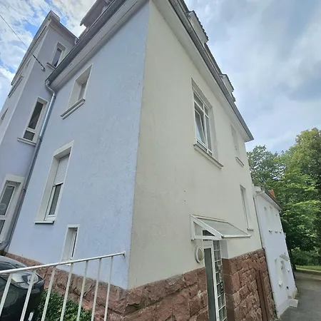Zentrales Am Rosengarten In